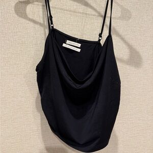 Urban Outfitters – Black Cowl Neck Cropped Top